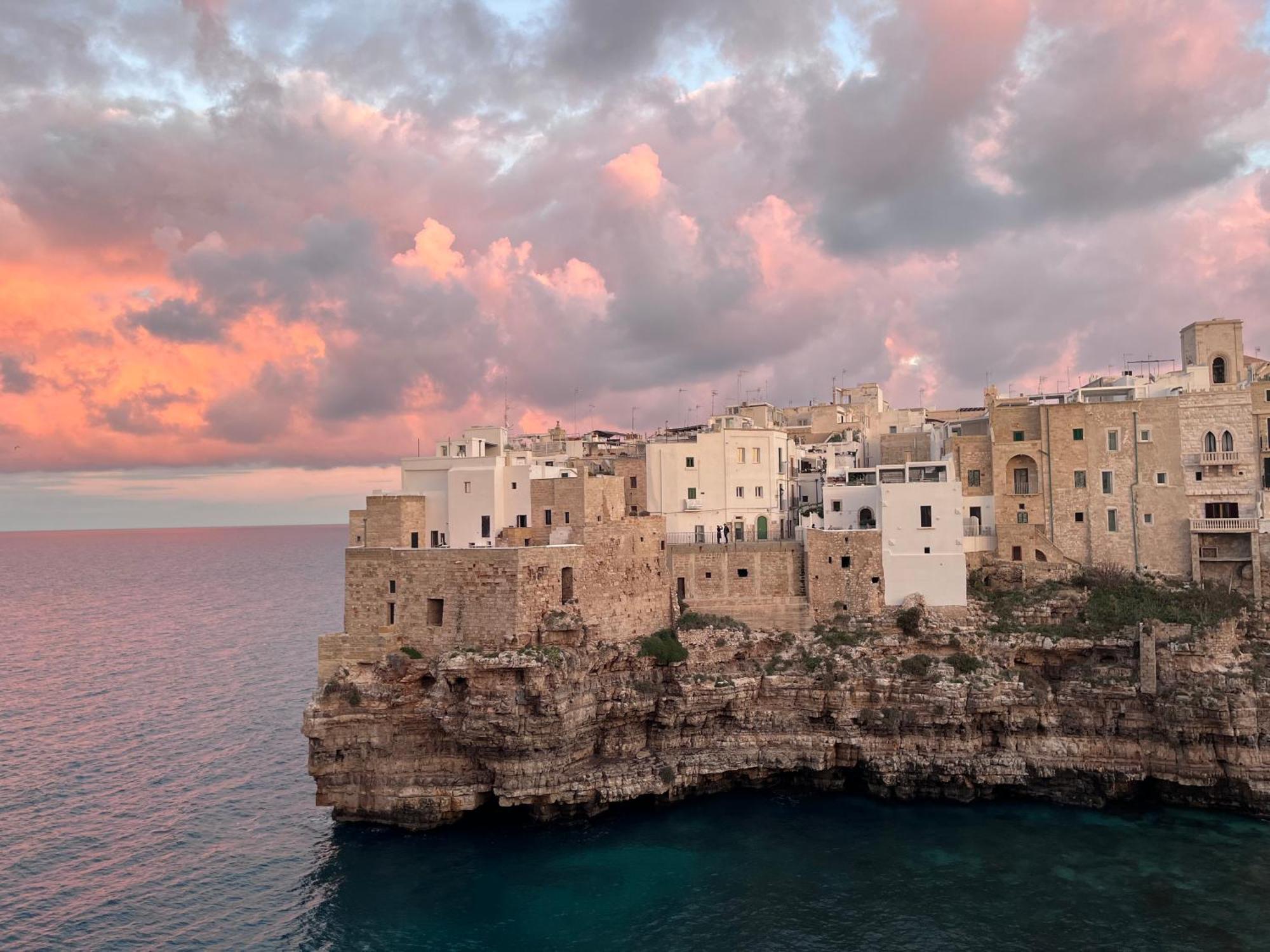 Orange Dream Hotel Polignano a Mare Kültér fotó